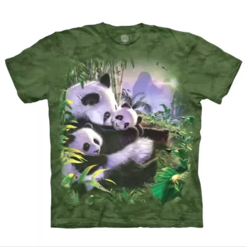 The Mountain Panda Cuddles Graphic T-shirt Adult XXL XL Rainforest Jungle Green
